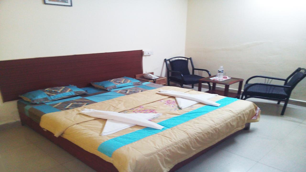 Vaishnavi Group Of Hotels 海得拉巴 外观 照片