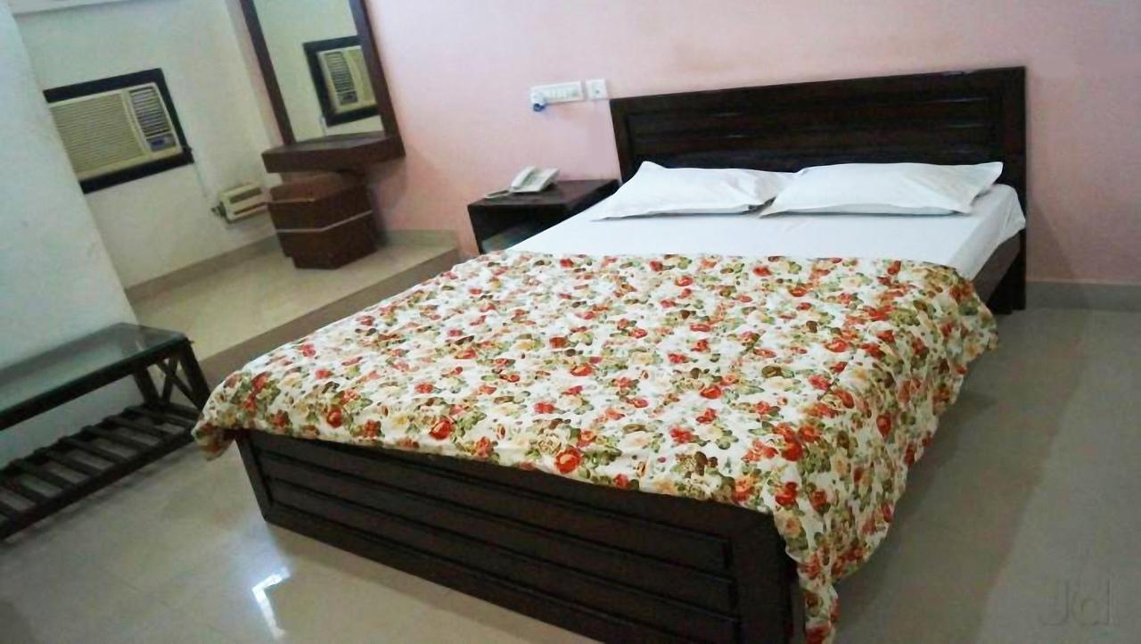 Vaishnavi Group Of Hotels 海得拉巴 外观 照片